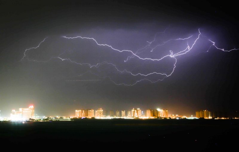 PHOTOS: Lightning storm dazzles Qatar - Doha News | Qatar