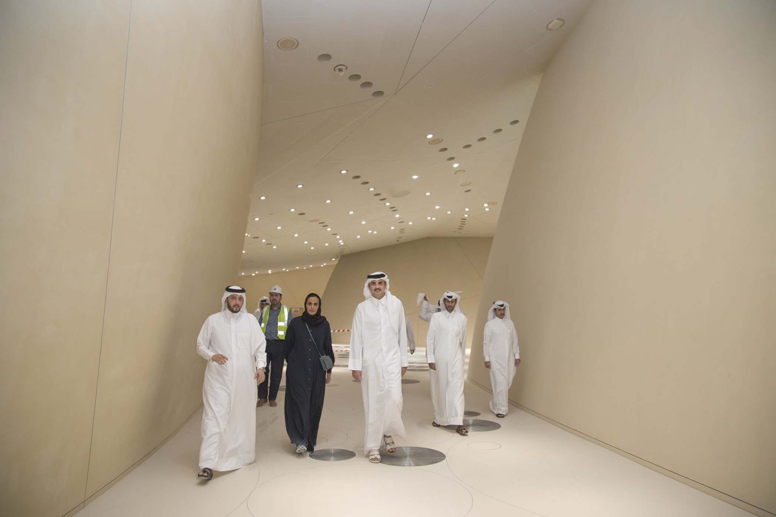 Qatar museum. Дворец шейха Катара. Катарский исламский университет Доха. Национальный музей Катара морф. Музей семьи al Thani в Катаре.