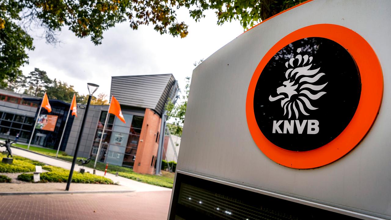 Corporate logo for knvb data centre (dutch football federation), Logo  design contest