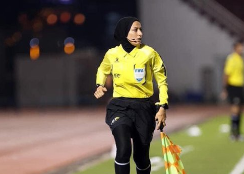 Photo of FIFA nombra árbitro palestina en Mundial Femenina 2023