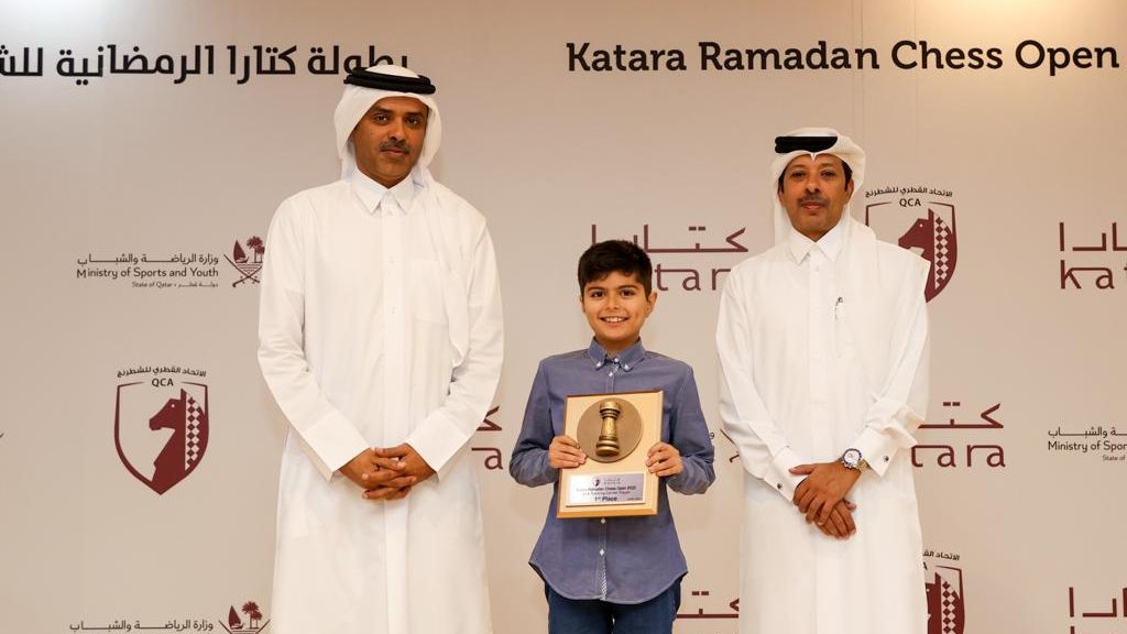 Title favourite Magnus Carlsen kicks off Qatar Masters Open with an easy  win