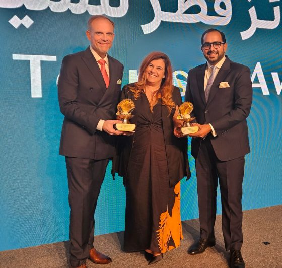 Hilton Salwa Beach Resort Villas Wins Two Outstanding Service