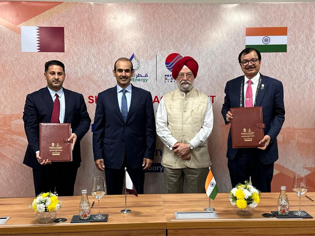 QatarEnergy, India’s Petronet sign major 20-year LNG supply agreement