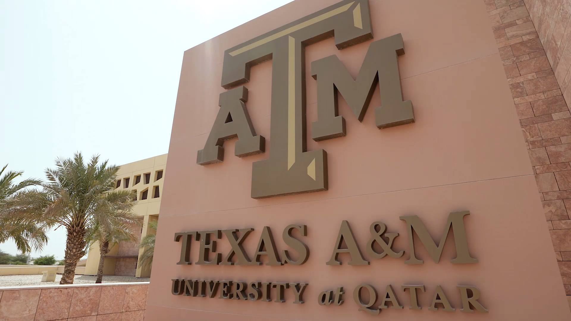 Students, alumni express concerns over Texas A&M Qatar campus closure