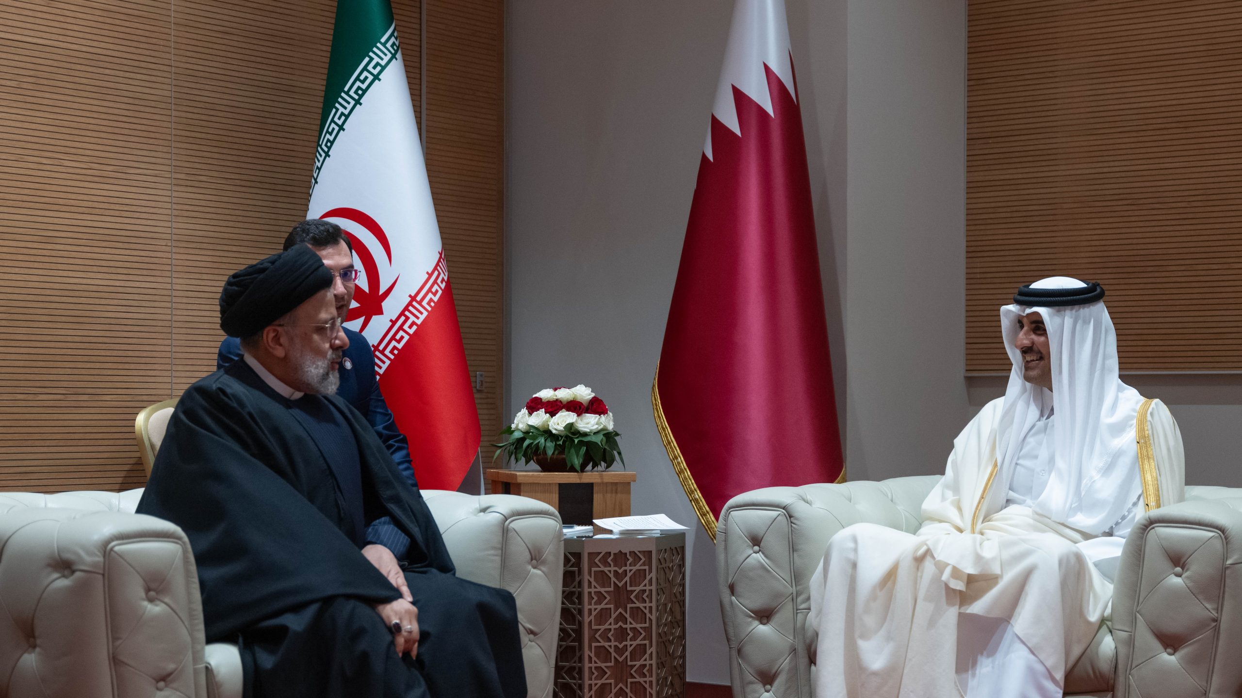 Qatar’s Amir discusses bilateral ties, Gaza with Iranian president
