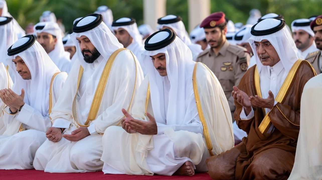 Qatar’s Amir performs Eid Al-Fitr prayers at Lusail Palace