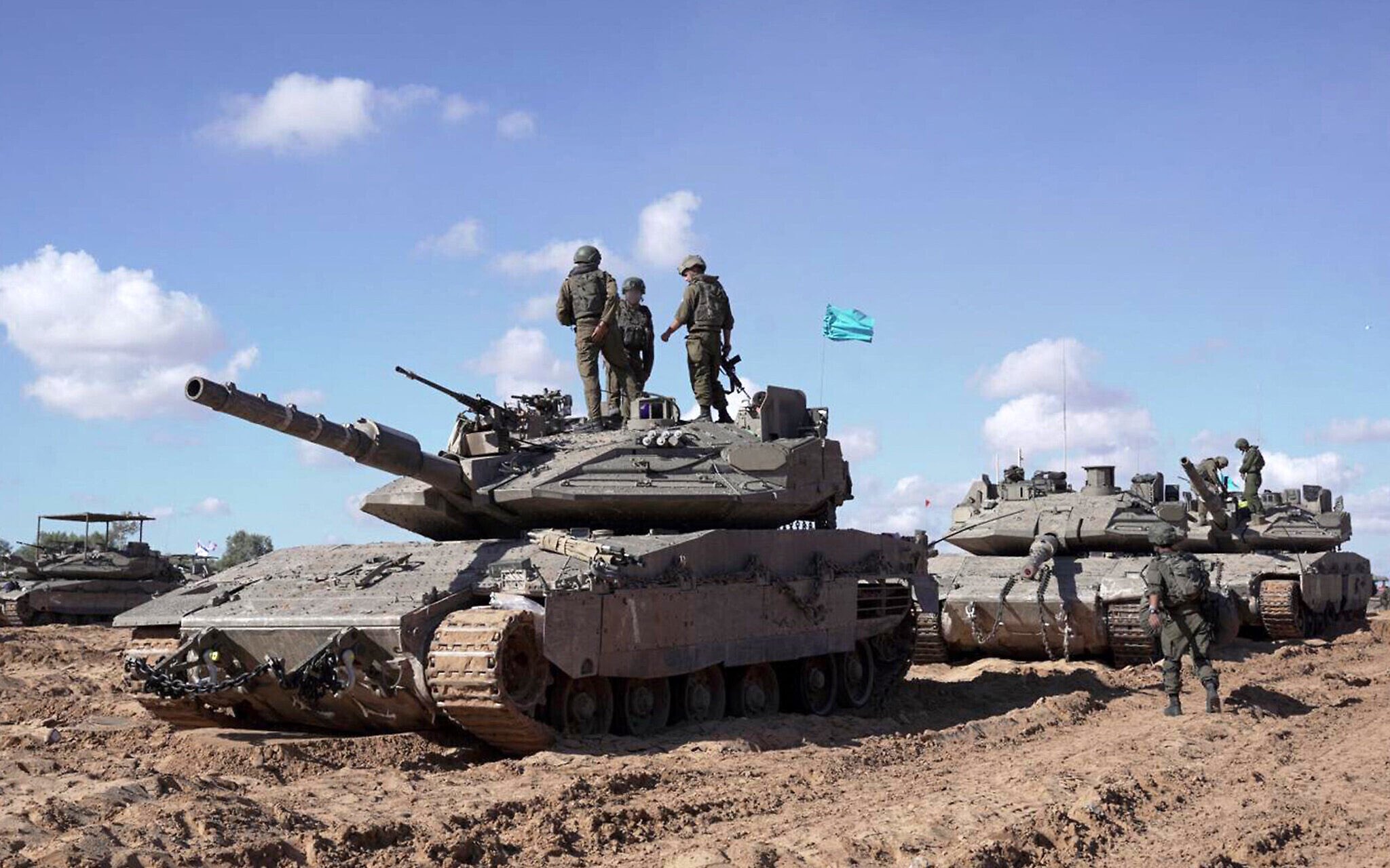 Qatar’s Amir, UK’s PM discuss developments in Gaza amid intensified Israeli attacks