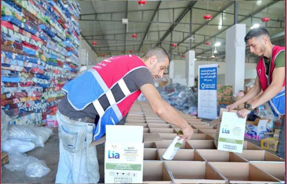 Qatar Charity distributes aid to displaced people in southern Lebanon