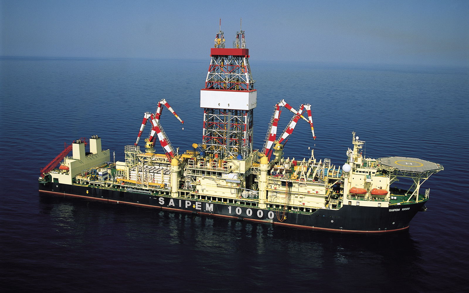 Saipem secures $4bn offshore EPC contract from QatarEnergy